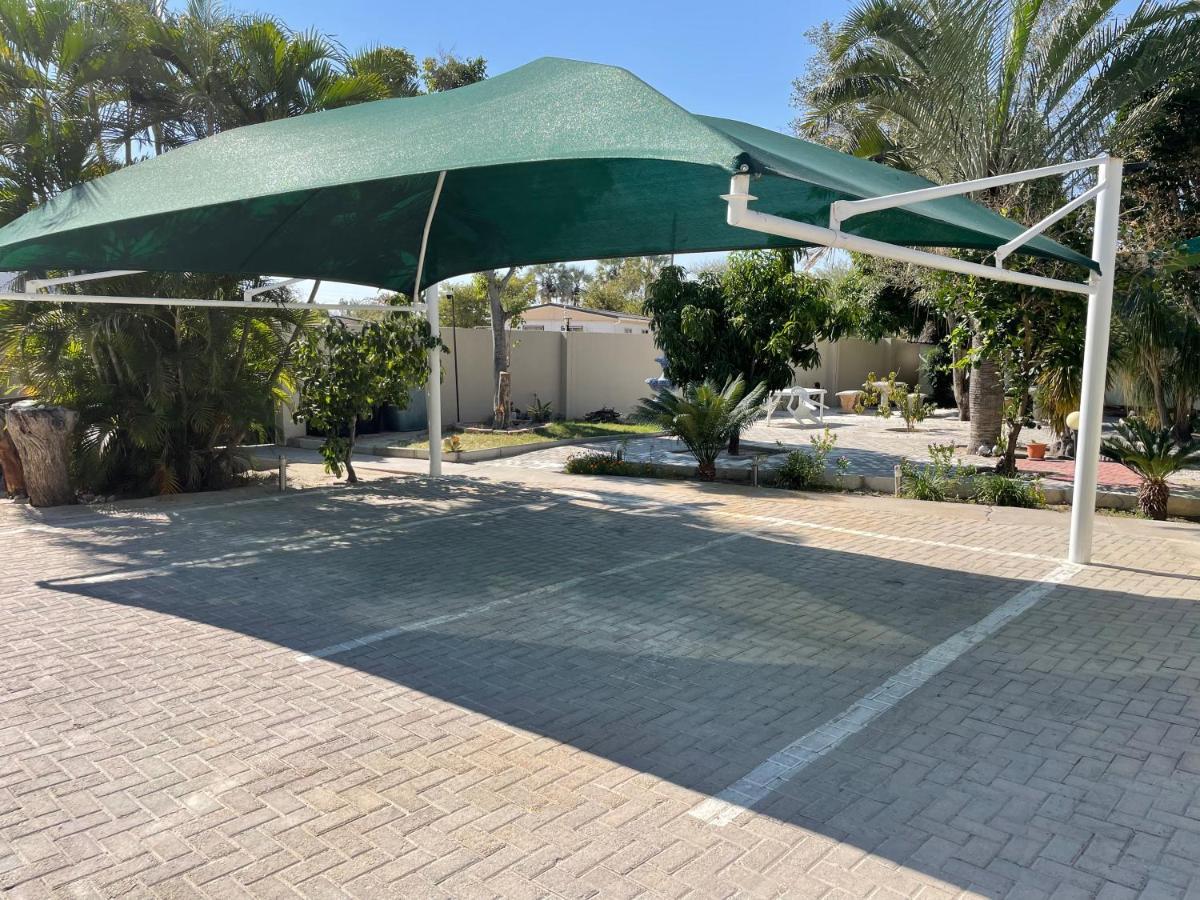 Ry Courtyard Oshakati Exterior foto